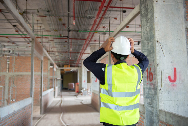 Supervision du chantier par un ingénieur
